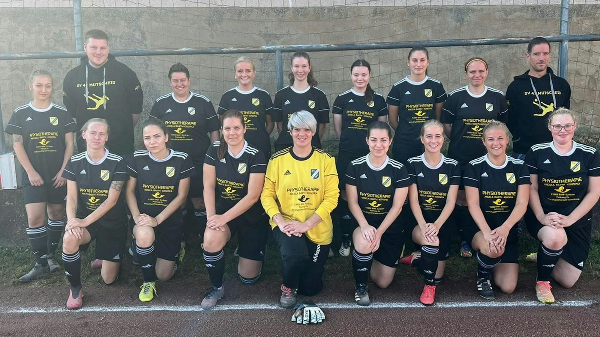 Das Bild zeigt die Mannschaft des SV Mutscheid.