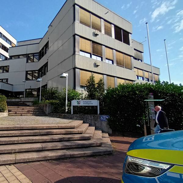 Eingangsbereich des Amtsgerichts Siegburg