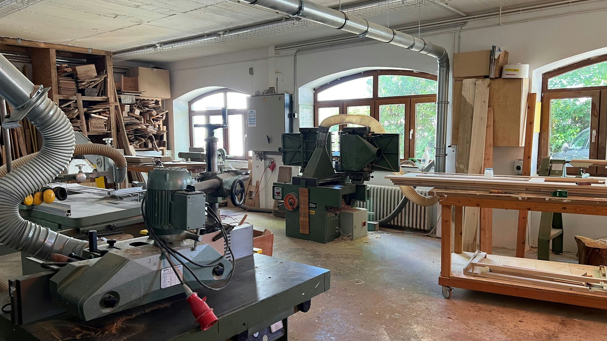 Blick in eine Schreinerei.