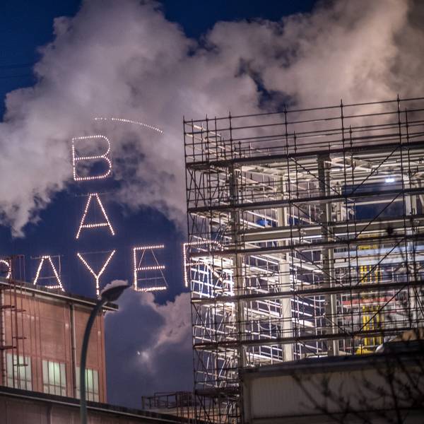 Chempark mit Bayer-Kreuz