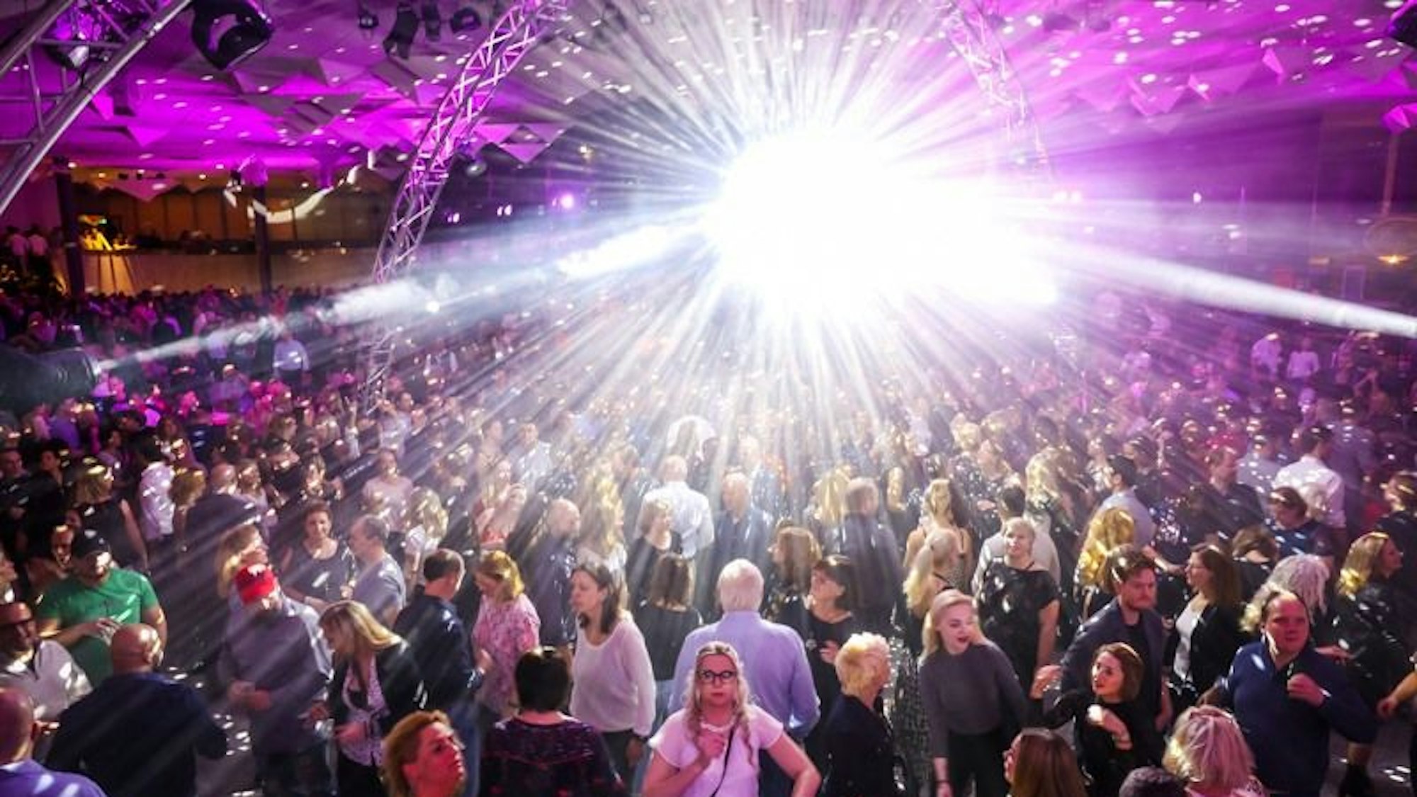 Eine Ü30-Party in Leverkusen