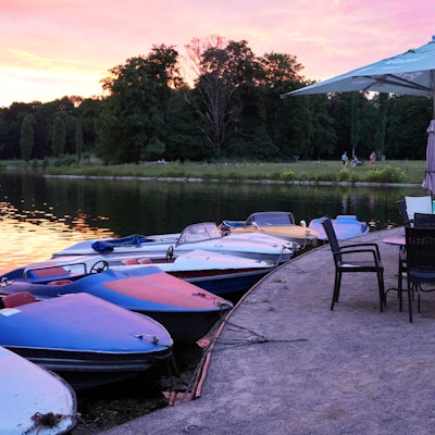 Der Kalscheurer Weiher ist auch zum Sonnenuntergang ein schöner Ort.