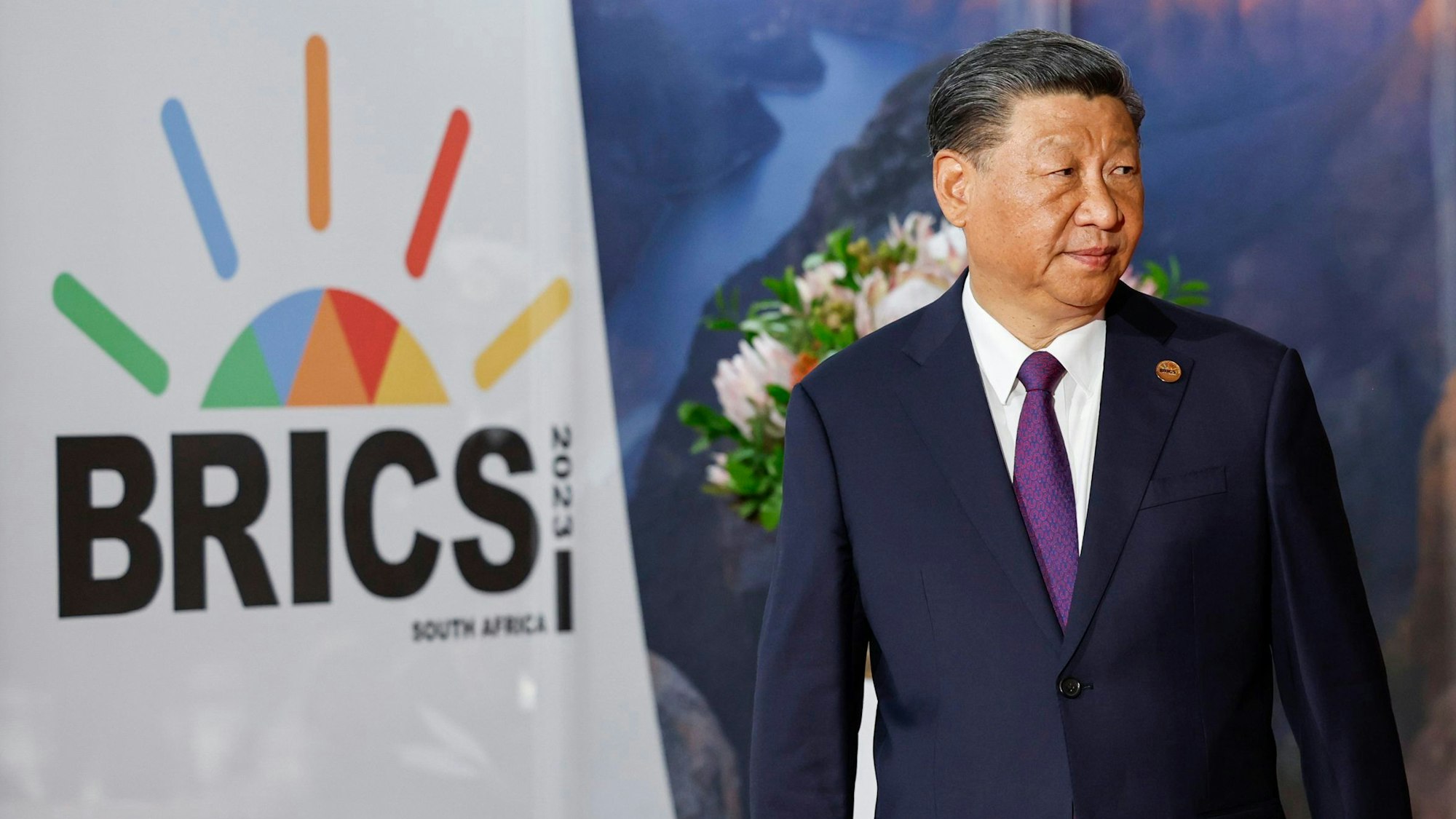 China's President Xi Jinping arrives at the 2023 BRICS Summit in Johannesburg, South Africa, Wednesday, Aug. 23, 2023. (Gianluigi Guercia/Pool via AP)