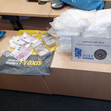 Auf dem Foto ist ein früherer Drogenfund zu sehen.