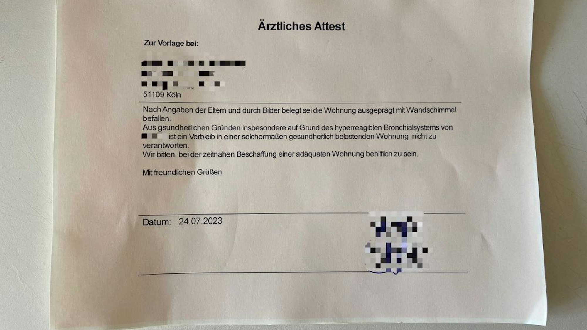 Das Attest des Sohnes von Kevin Niestroj.