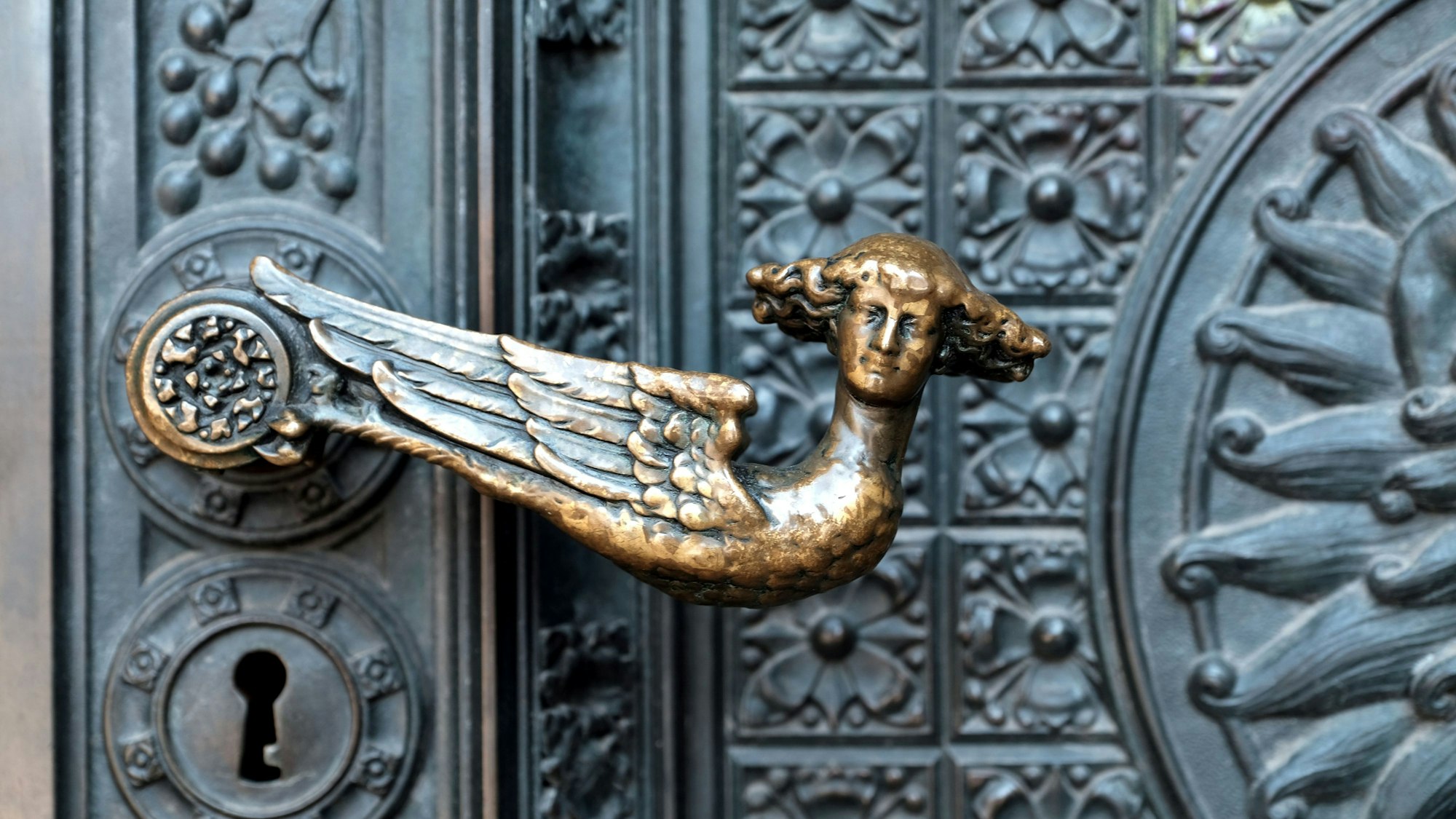 Grund für die Sperrung sind Arbeiten am Südturm.