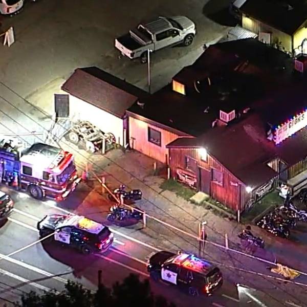 In der Bar in der kalifornischen Gemeinde Trabuco Canyon hat ein Bewaffneter drei Menschen erschossen und mindestens sechs Menschen verletzt.