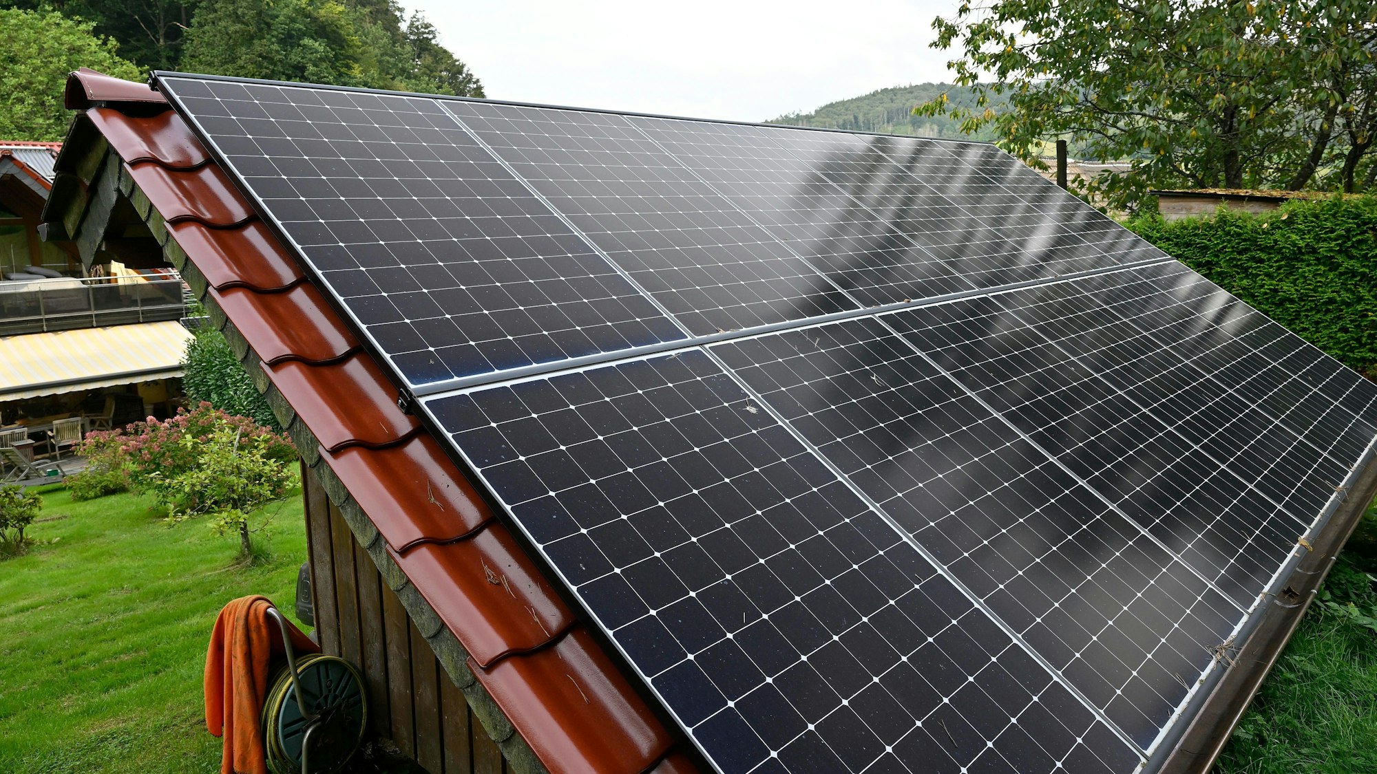 Das Foto zeigt eine Phozovoltaikanlage