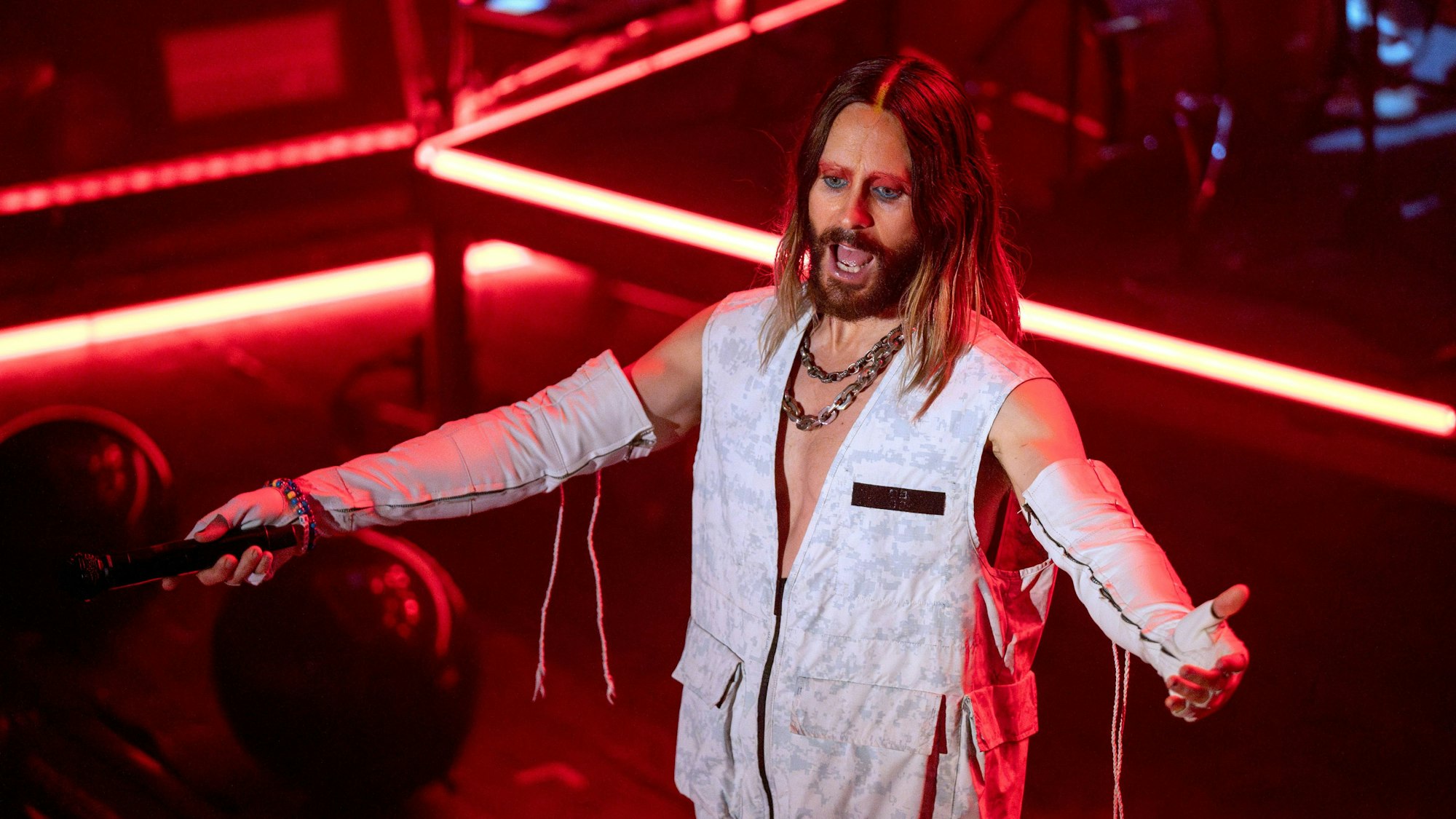 Jared Leto von Thirty Seconds to Mars tritt im House of Blues in Chicago auf.