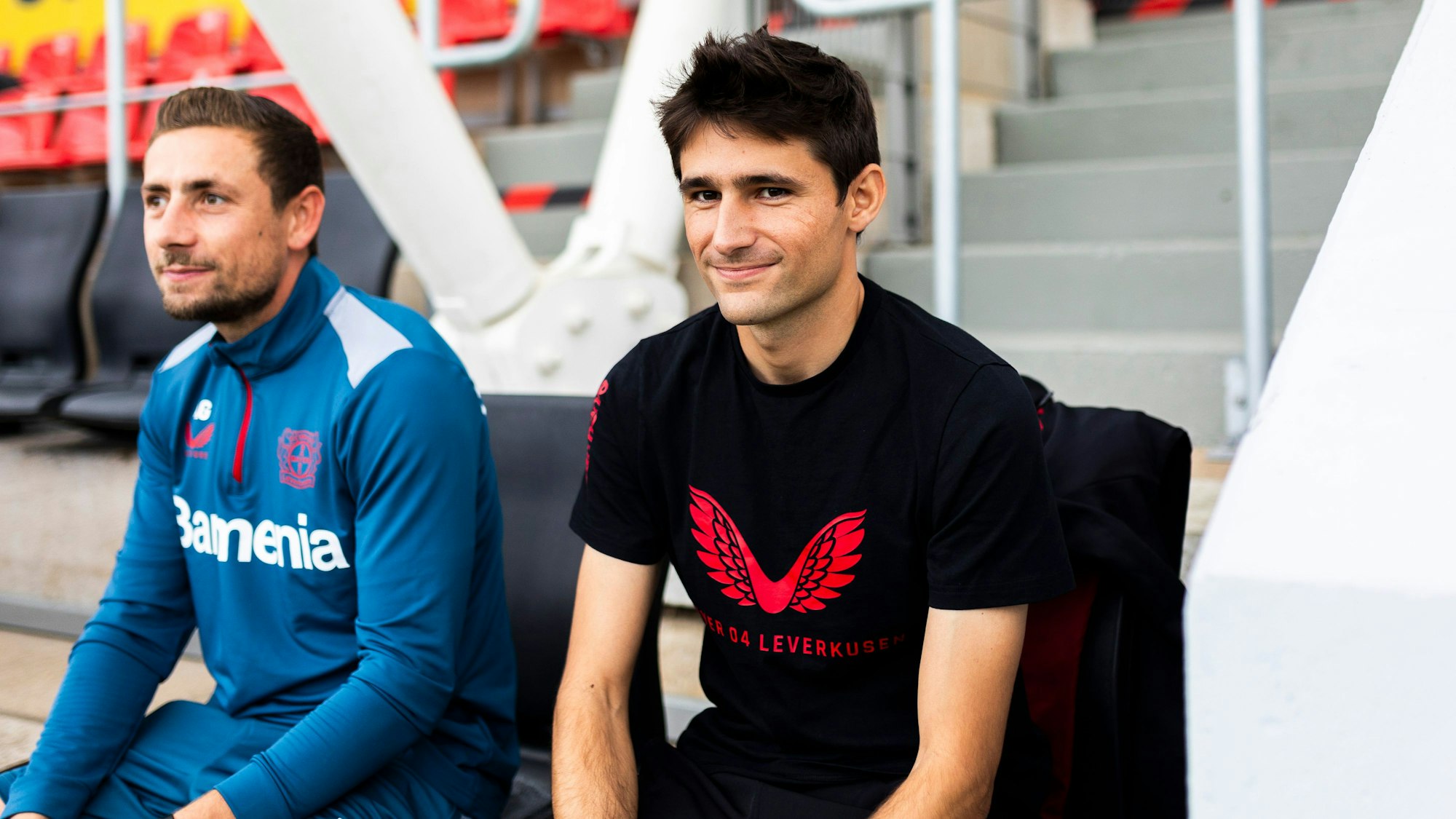 Bayer 04 Leverkusen, Nachwuchsbereich, U17: Trainer Sergi Runge (rechts) mit seinem neuen Co-Trainer Adrian Grümer