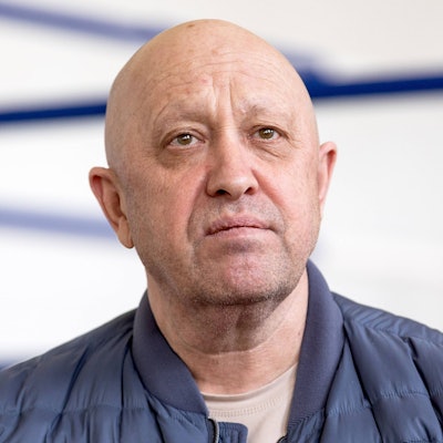 Jewgeni Prigoschin, Chef der Wagner-Gruppe, ist mutmaßlich bei einem Flugzeugabsturz ums Leben gekommen. Der Söldneranführer hat in der Vergangenheit offenbar Maßnahmen ergriffen, damit genau das nicht passiert.