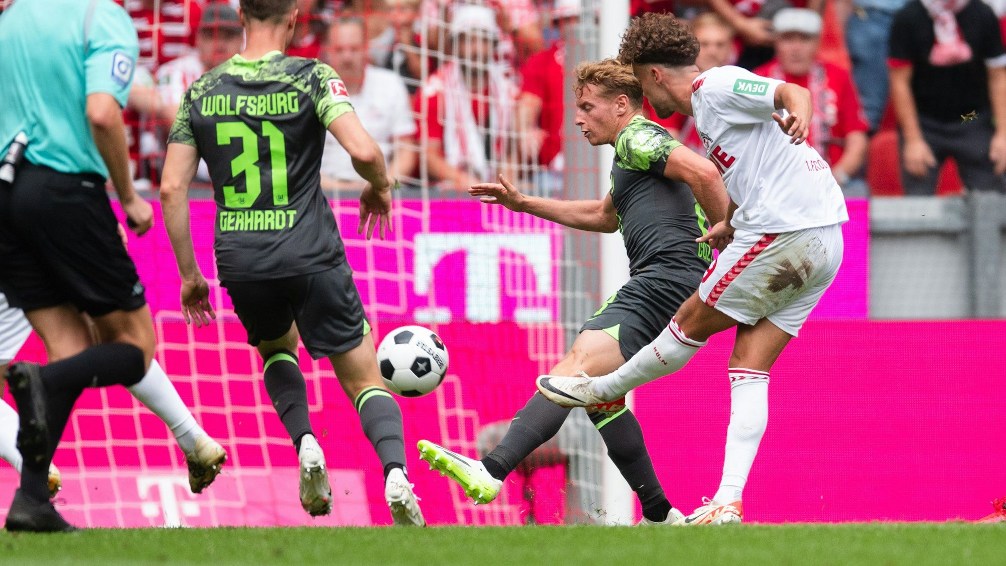 Luca Waldschmidt hat den 1. FC Köln in der 55. Minute in Führung geschossen. Das reichte jedoch nicht für einen Sieg gegen VfL Wolfsburg aus.
