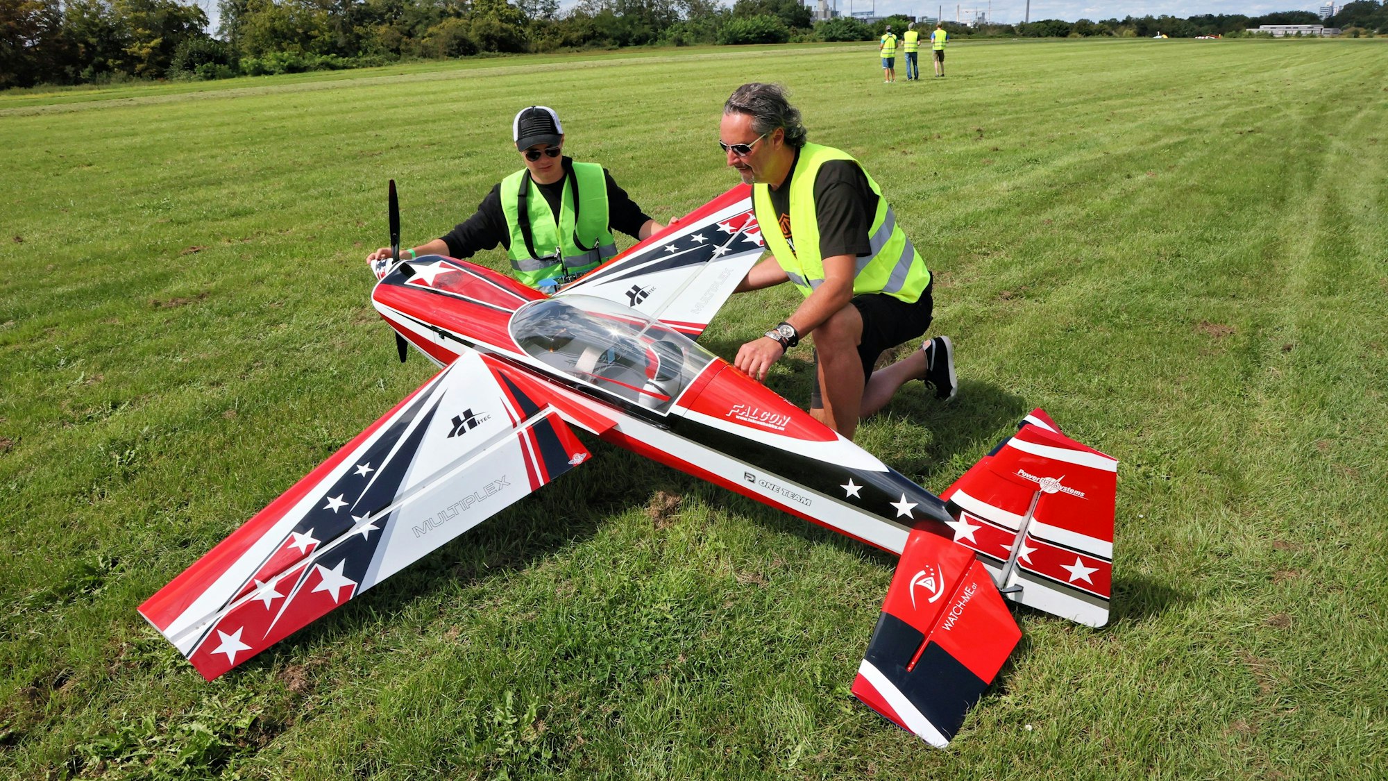 Leverkusen Flugtag Kurtekotten
Foto: Michael Wand