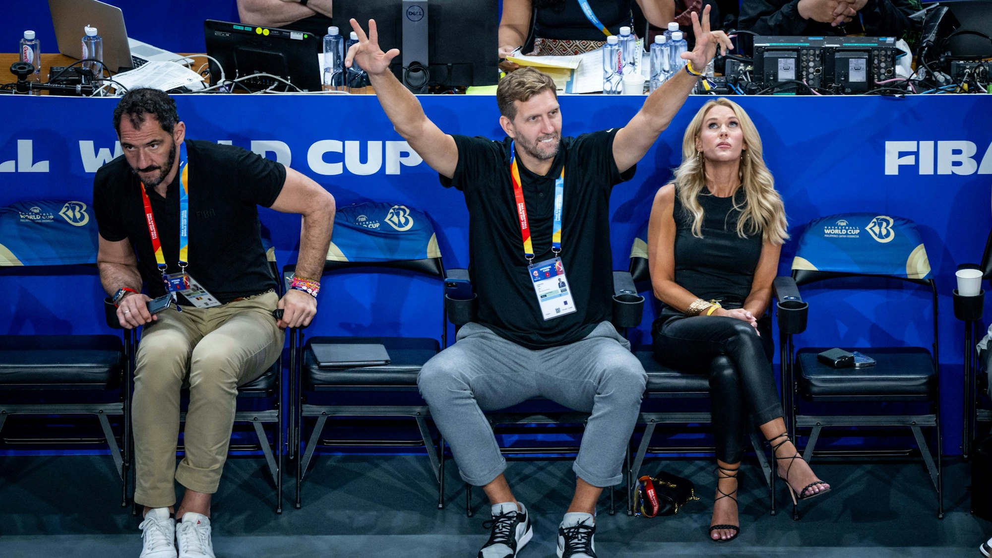 Basketball-Legende Dirk Nowitzki war beim Spiel in im japanischen Okinawa in der Halle.