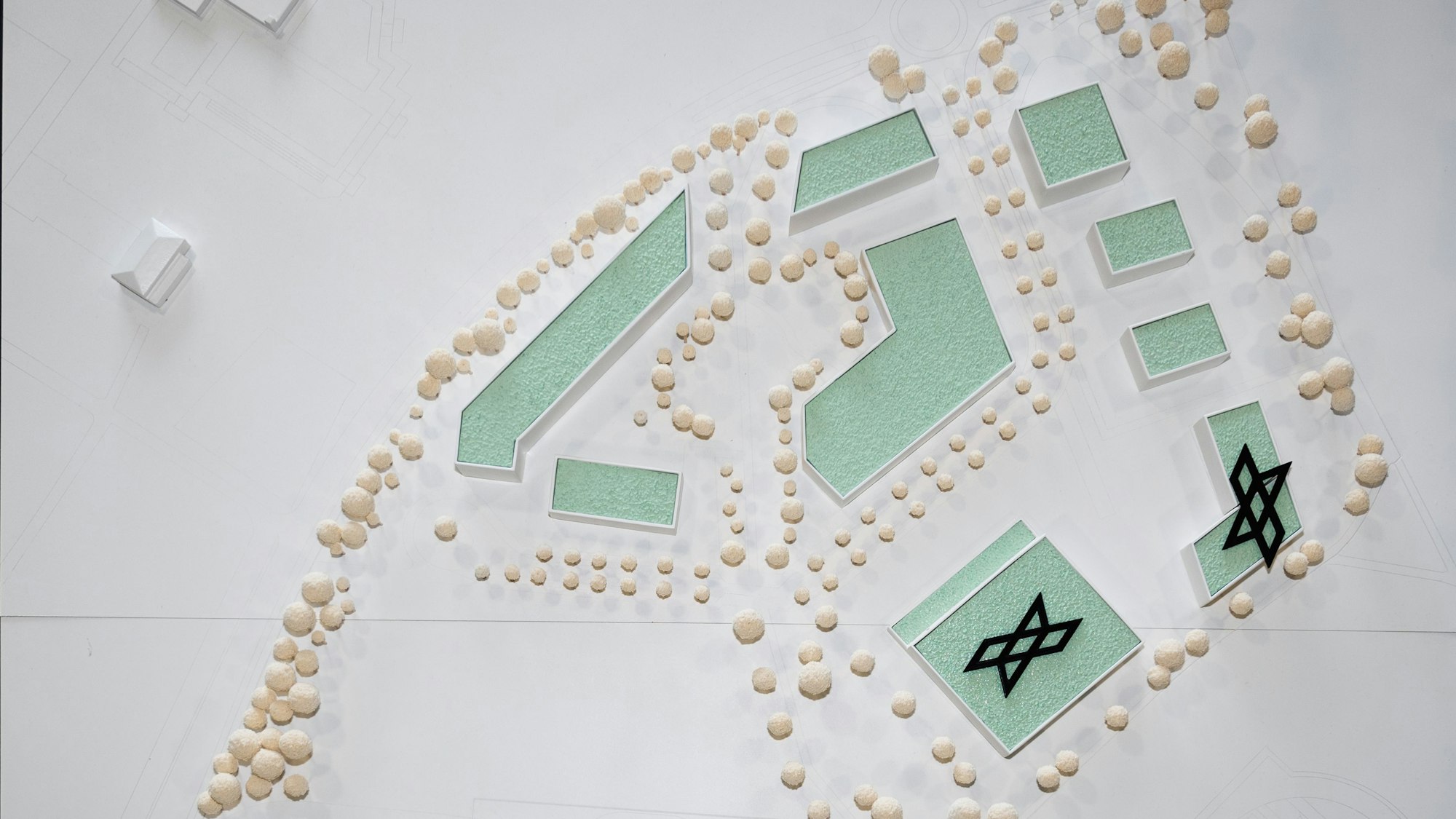 Blick auf den Lageplan des Forschungszentrums.