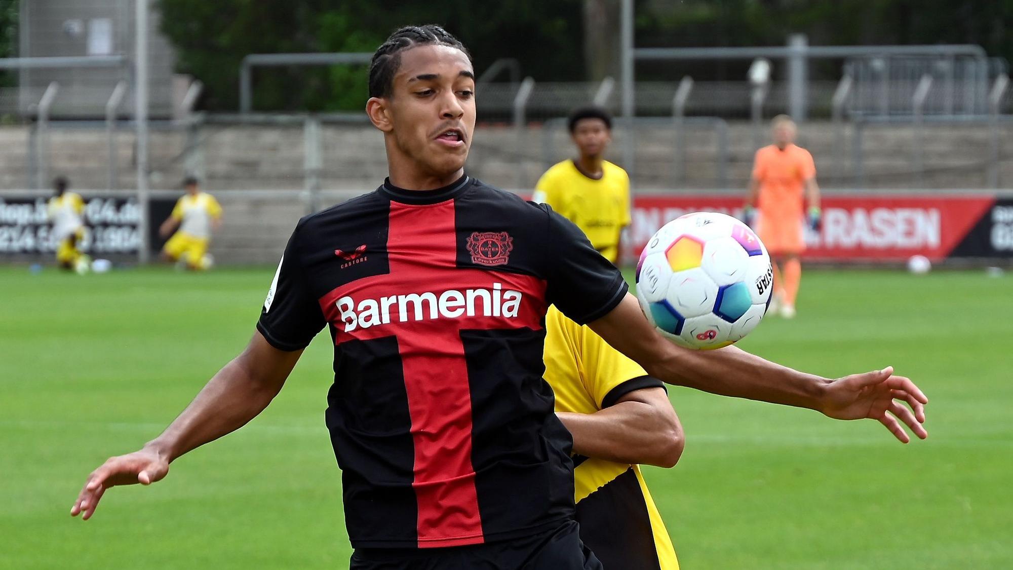 13.08.2023, Fussball-U19-Bayer 04-Dortmund
Francis Onyeka (Bayer)
Foto: Uli Herhaus