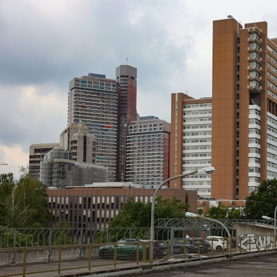 Das Justizzentrum mit Land- und Amtsgericht
von weiter weg fotografiert.
