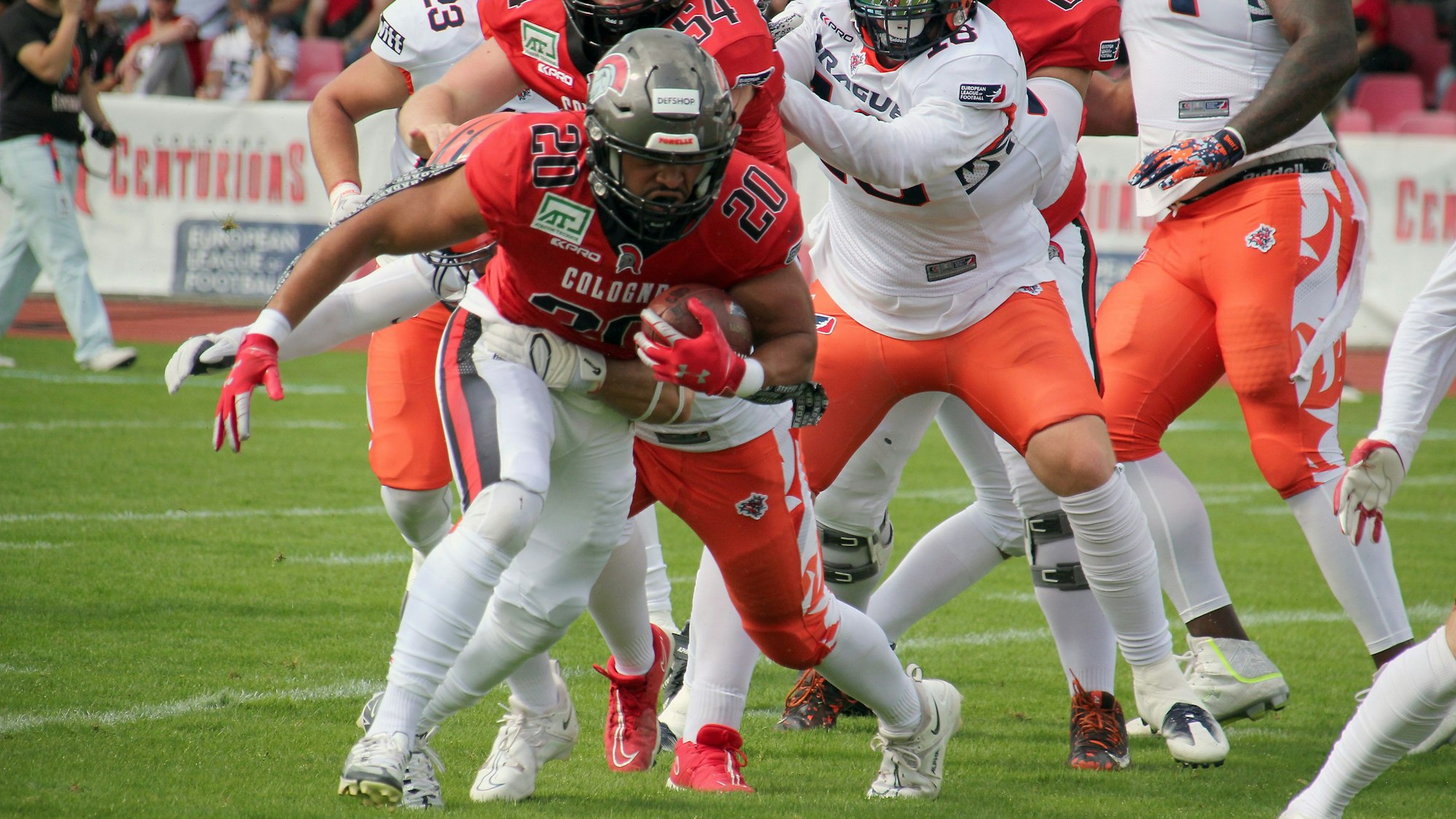 Football Cologne Centurions feiern Heimsieg Trauer um verstorbenen