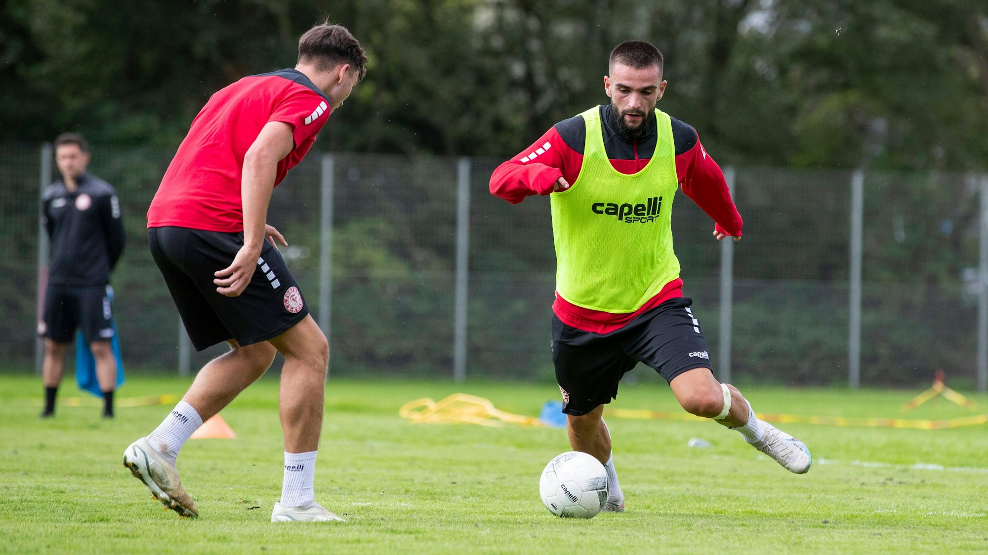 1. Trainingseinheit Anthony Modeste bei Fortuna Koeln, 09.08.2023 Leon Demaj Fortuna Koeln, 9, 1. Trainingseinheit von Anthony Modeste bei Fortuna Koeln, am 09.08.2023, Trainingsplatz am Suedstadion, Koeln *** 1 training session Anthony Modeste at Fortuna Koeln, 09 08 2023 Leon Demaj Fortuna Koeln, 9 , 1 training session of Anthony Modeste at Fortuna Koeln, at 09 08 2023, training ground at Suedstadion, Koeln Copyright: xBEAUTIFULxSPORTS/Meuselx