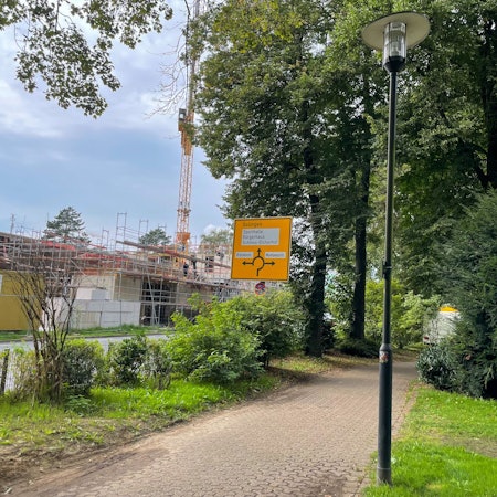 Eine Straßenlaterne in Leichlingen.