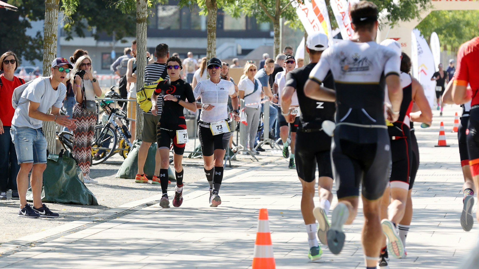 Läufer auf der Straße.