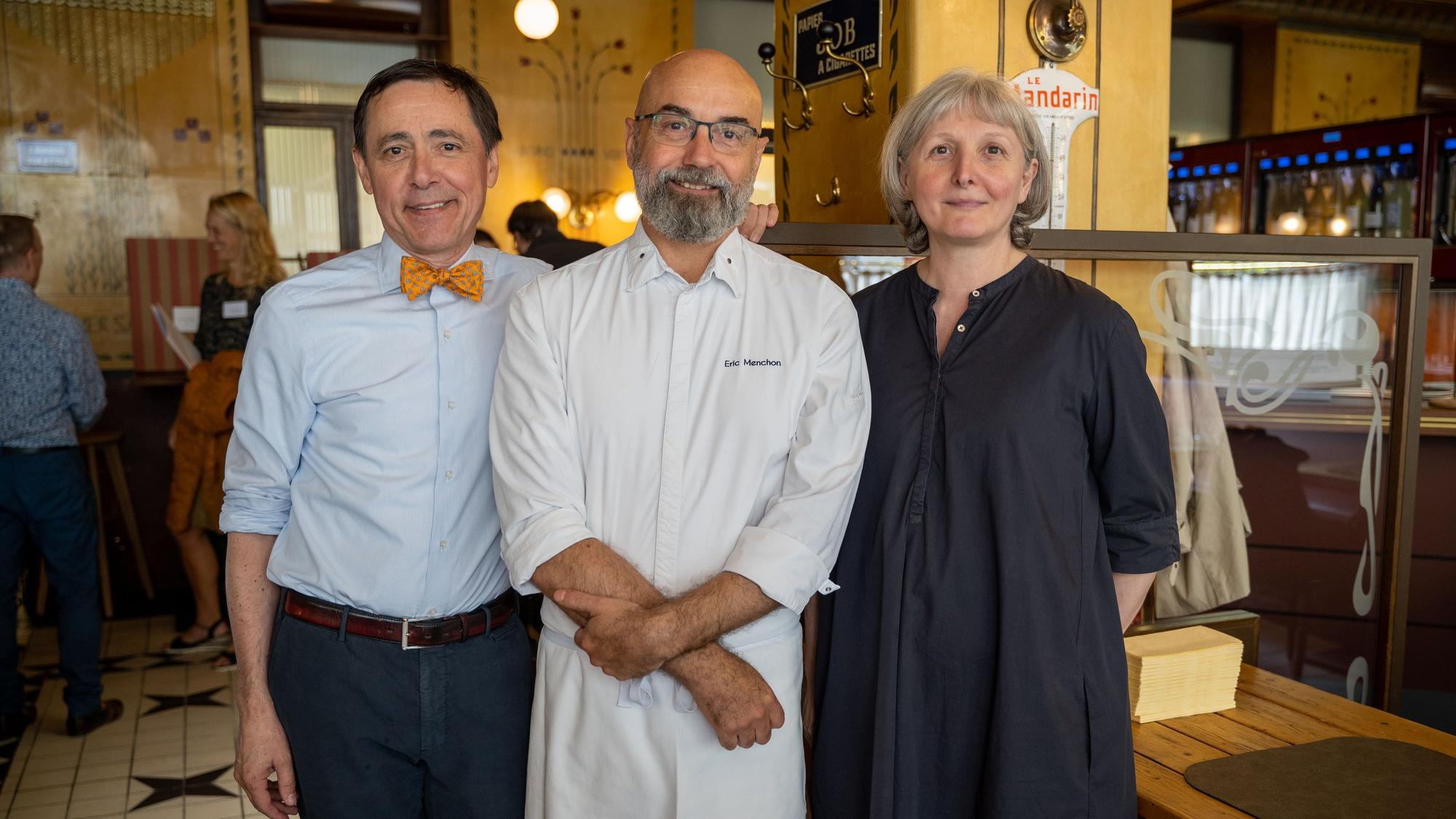 Vincent Moissonnier, Eric Menchon und Liliane Moissonnier stellen das neue Konzept des „Le Moissonnier“ vor.