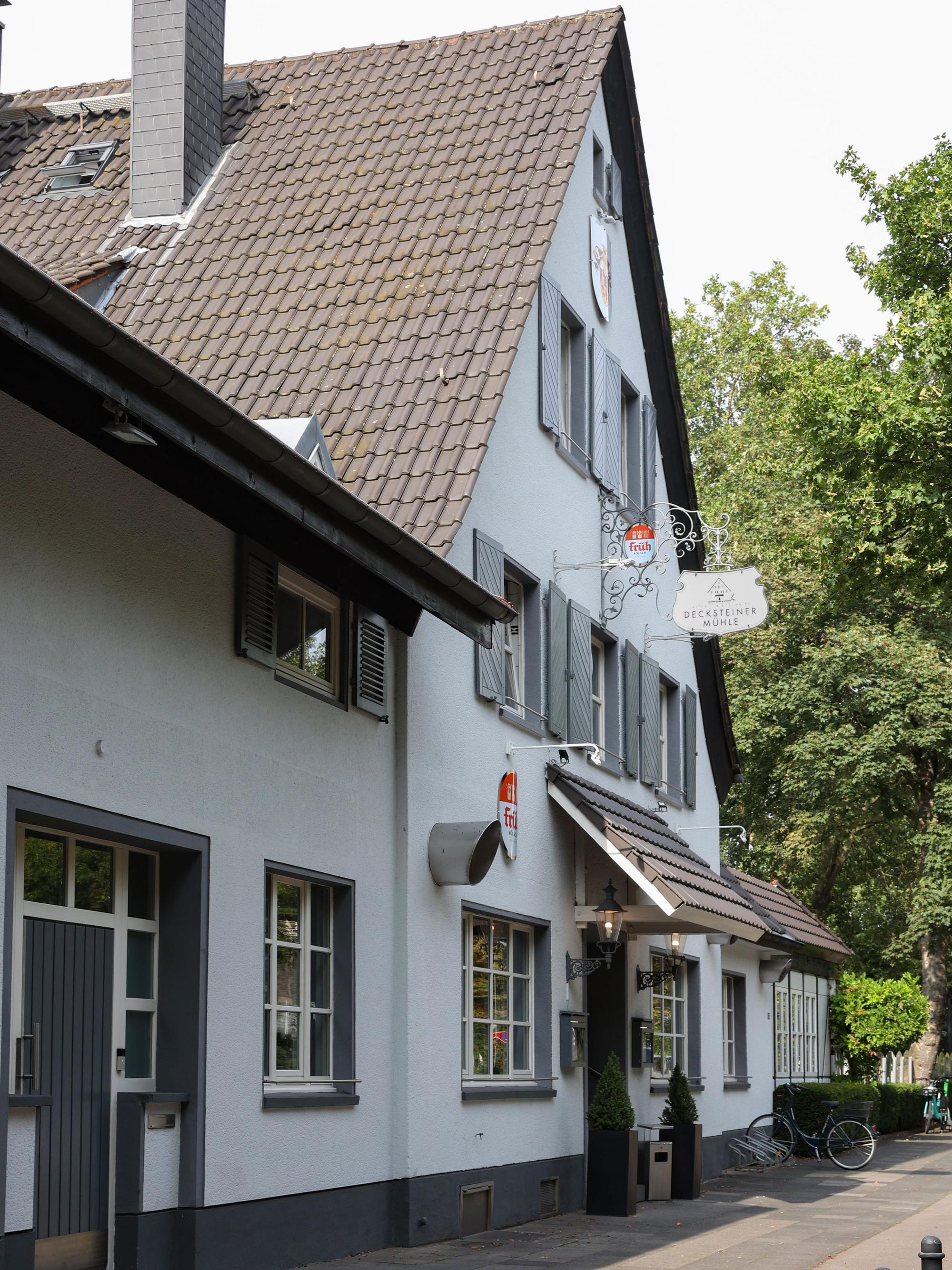 Decksteiner Mühle von außen