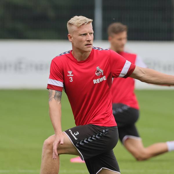 Kristian Pedersen trainiert beim 1. FC Köln.