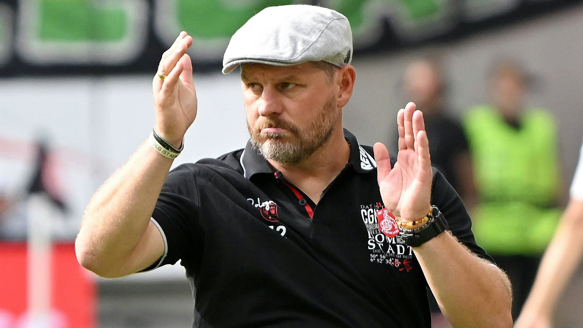 Arbeitete viel an der Seitenlinie in Frankfurt: FC-Trainer Steffen Baumgart