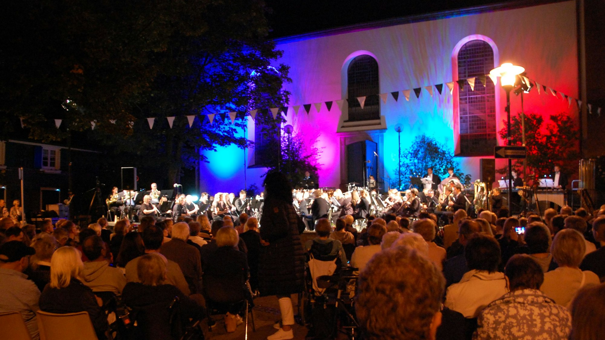 Besonders stimmungsvoll wurde es mit den Lichtern im Dunkeln.