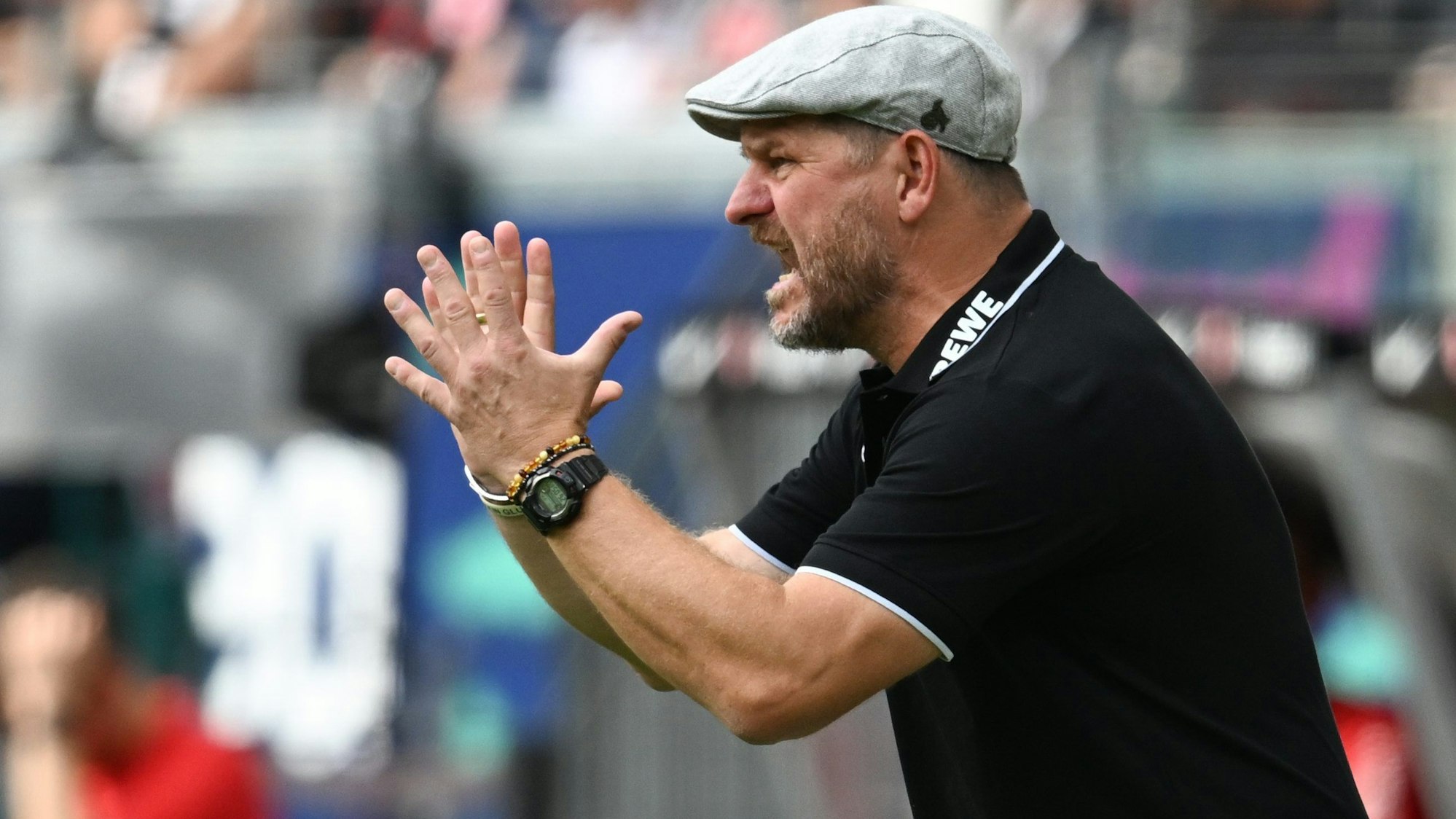 Ist nicht zufrieden mit dem Kölner Spiel über weite Strecken: FC-Trainer Steffen Baumgart