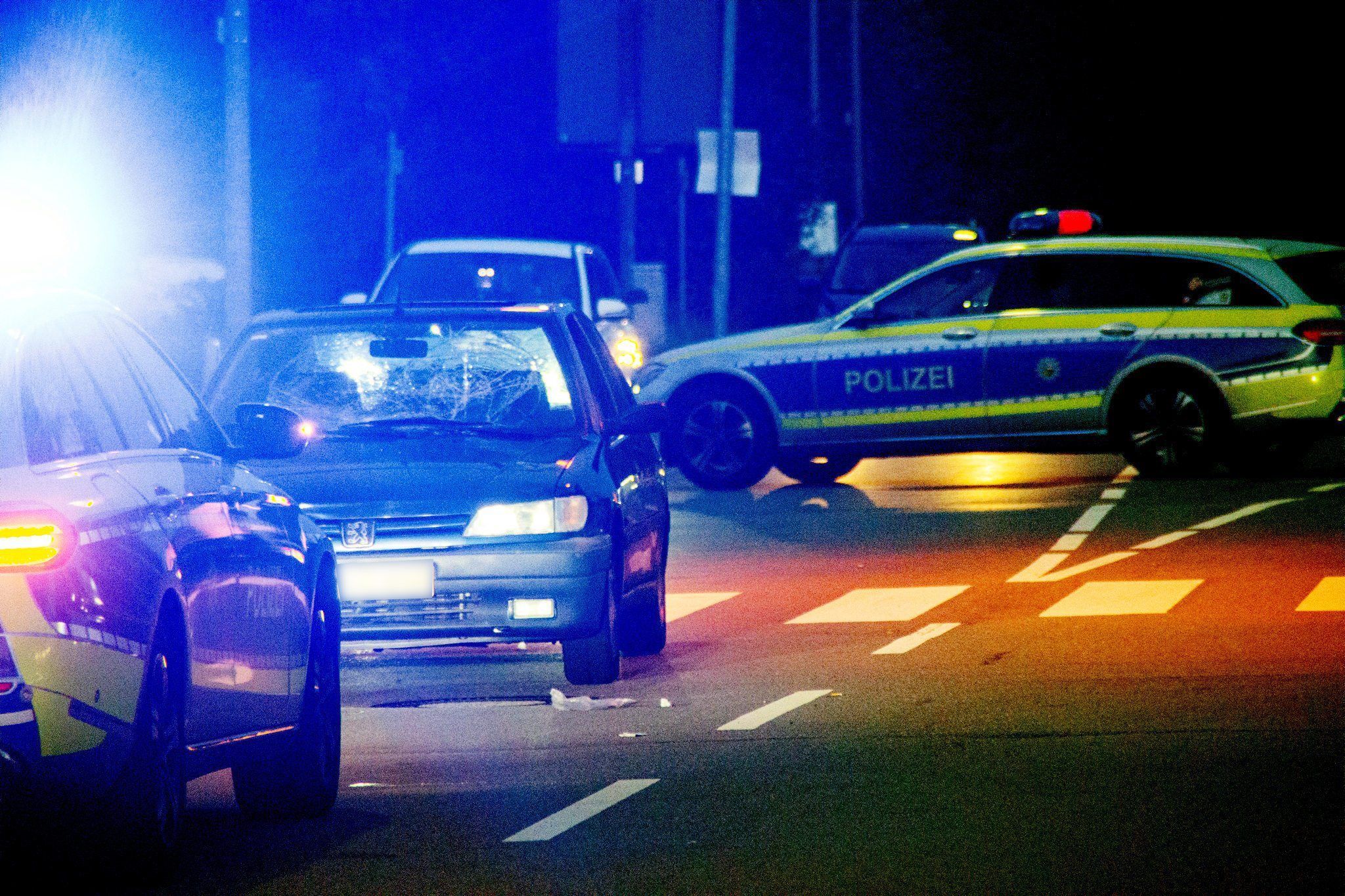 Unfall im saarländischen Homburg: Ein betrunkener Autofahrer hat vier junge Geschwister angefahren, alle wurden verletzt in Krankenhäuser gebracht.
