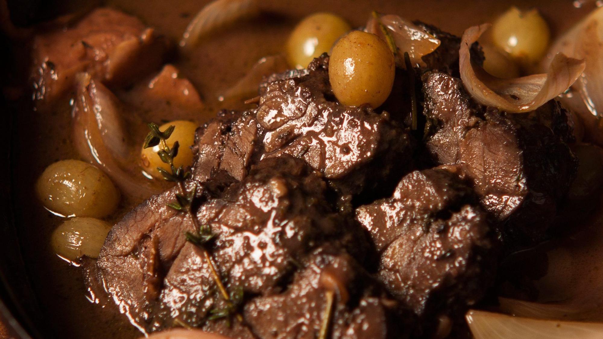 Gulasch mit Trauben