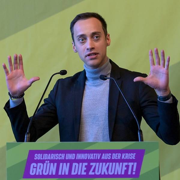 Tim Achtermeyer, Landesvorsitzender der Grünen in NRW, spricht bei einer Veranstaltung.