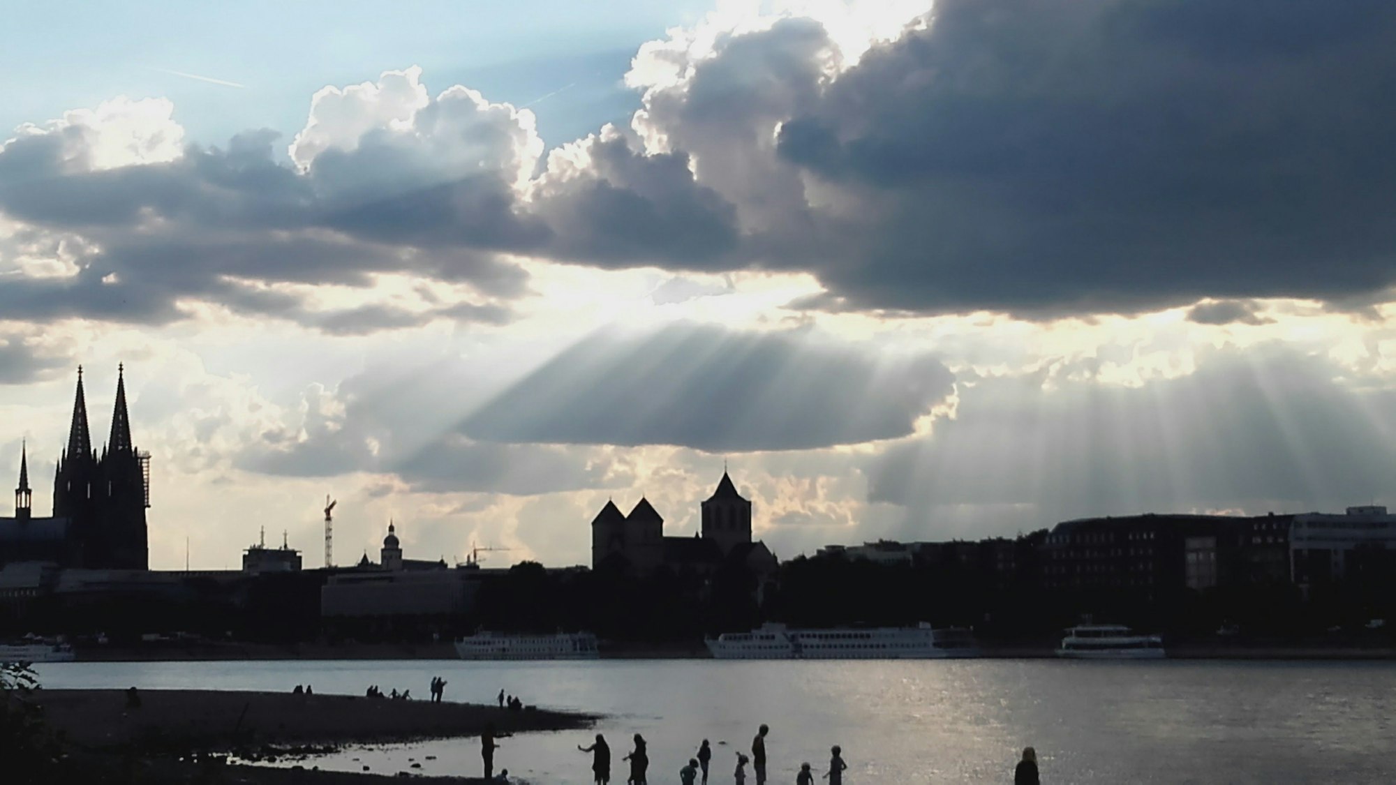 Der Himmel über Köln