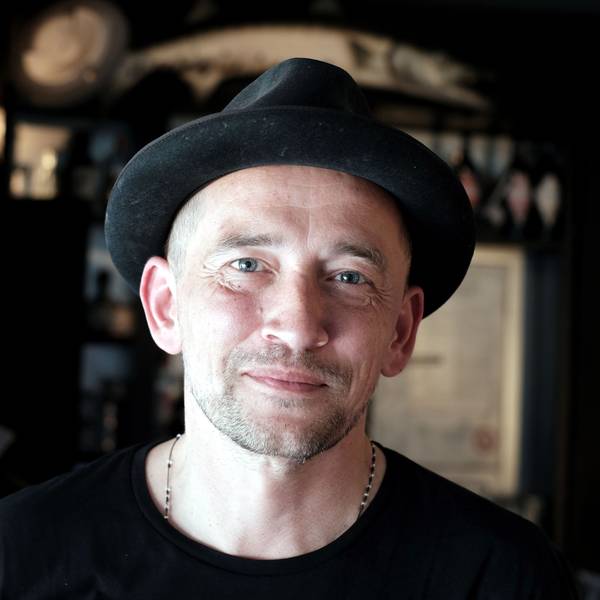 Tobias Mintert führt in Köln mehrere Lokale, unter anderem die „Barracuda Bar“.