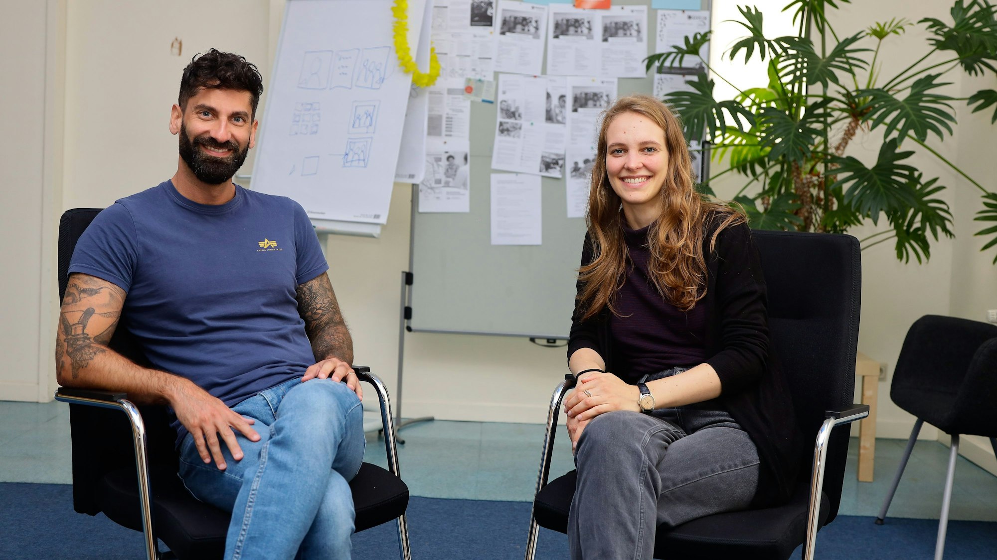 Porträt von Idàn Sagiv Richter (rubicon) und Antonina Reiners (Caritas) vom Beratungsangebot für queere Migranten