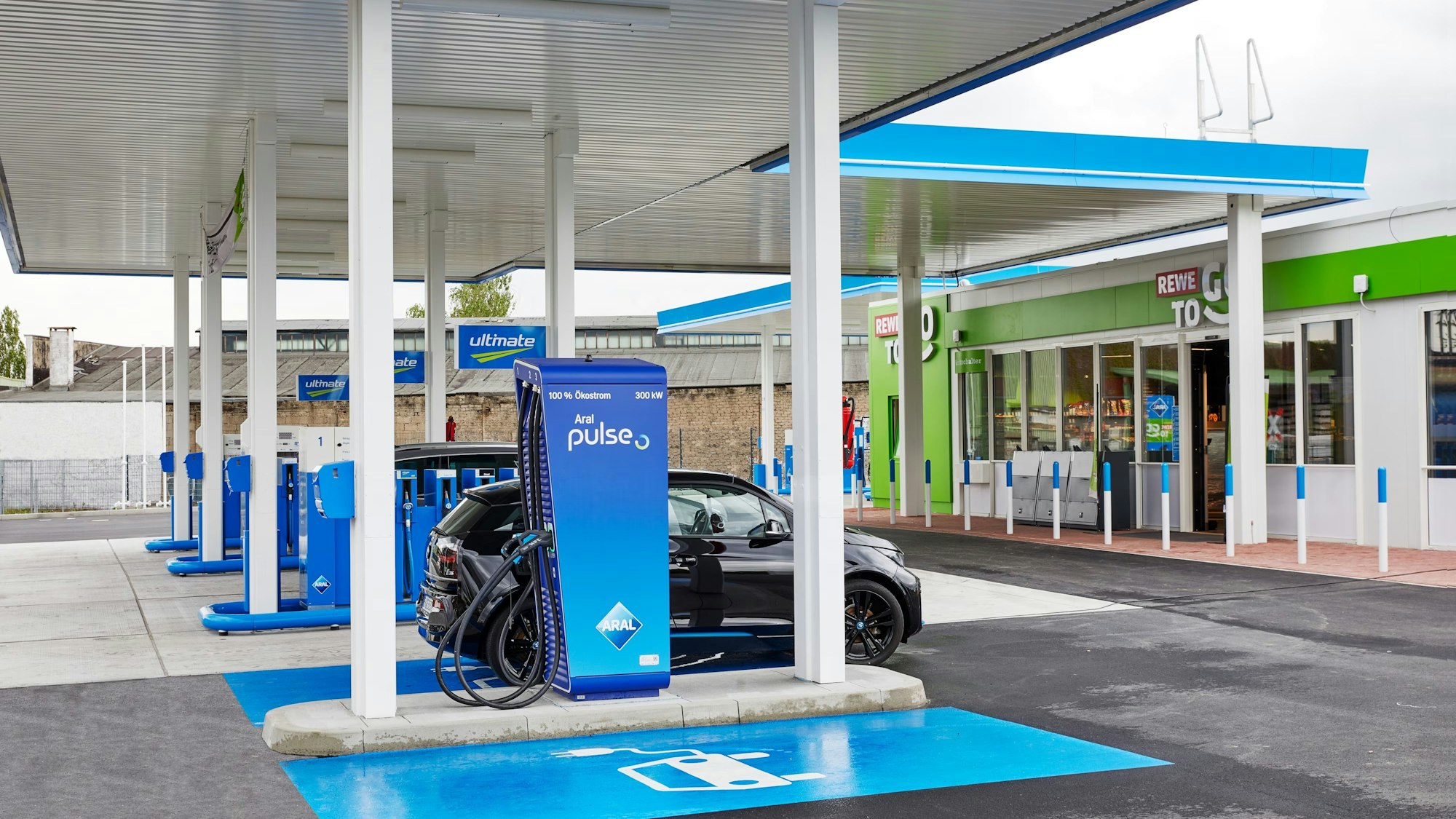 Arals Tankstelle der Zukunft: Elektromobilität