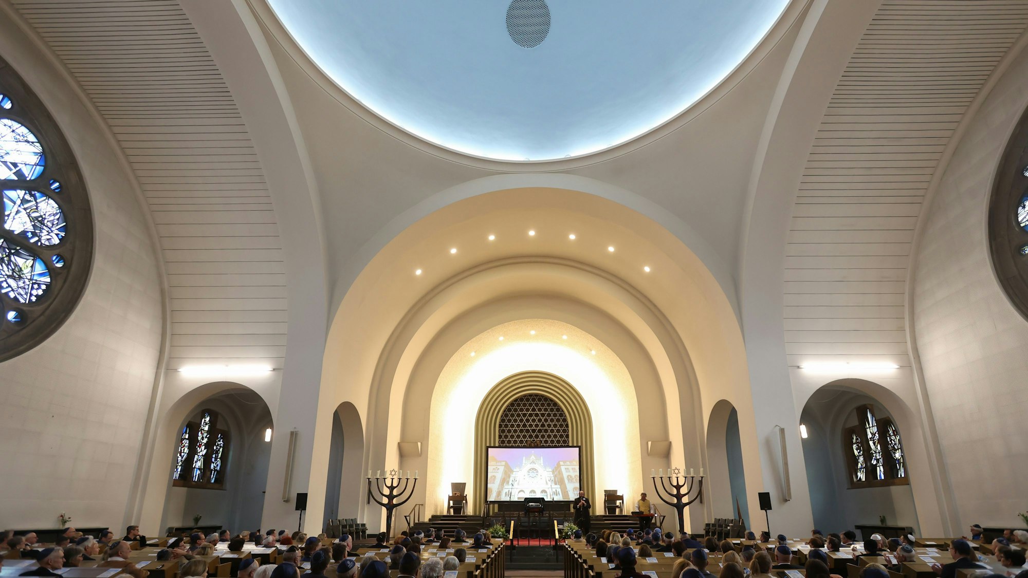 Das Bild zeigt den Jahresempfang der Synagogen-Gemeinde Köln.