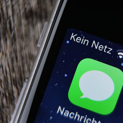 Das Bild zeigt ein Handy, das „Kein Netz“ meldet.