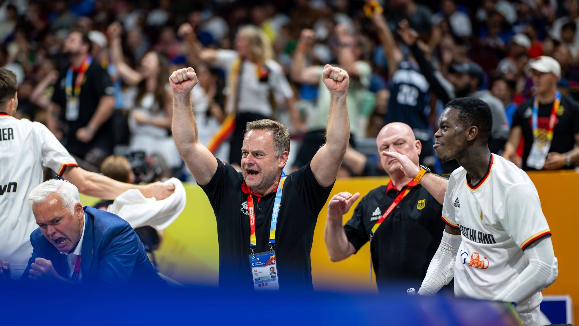 Jubel beim deutschen Team über den Einzug ins WM-Halbfinale.