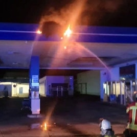 Einsatzfoto von den Löscharbeiten.