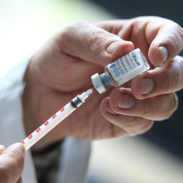 Angst vor Spritzen - die dürfen Patientinnen und Patienten nicht haben, wenn eine medizinische Behandlung mit Botox ansteht.