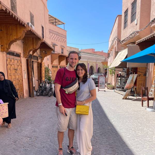 Marco und Hannah Schyns in der Altstadt von Marrakesch