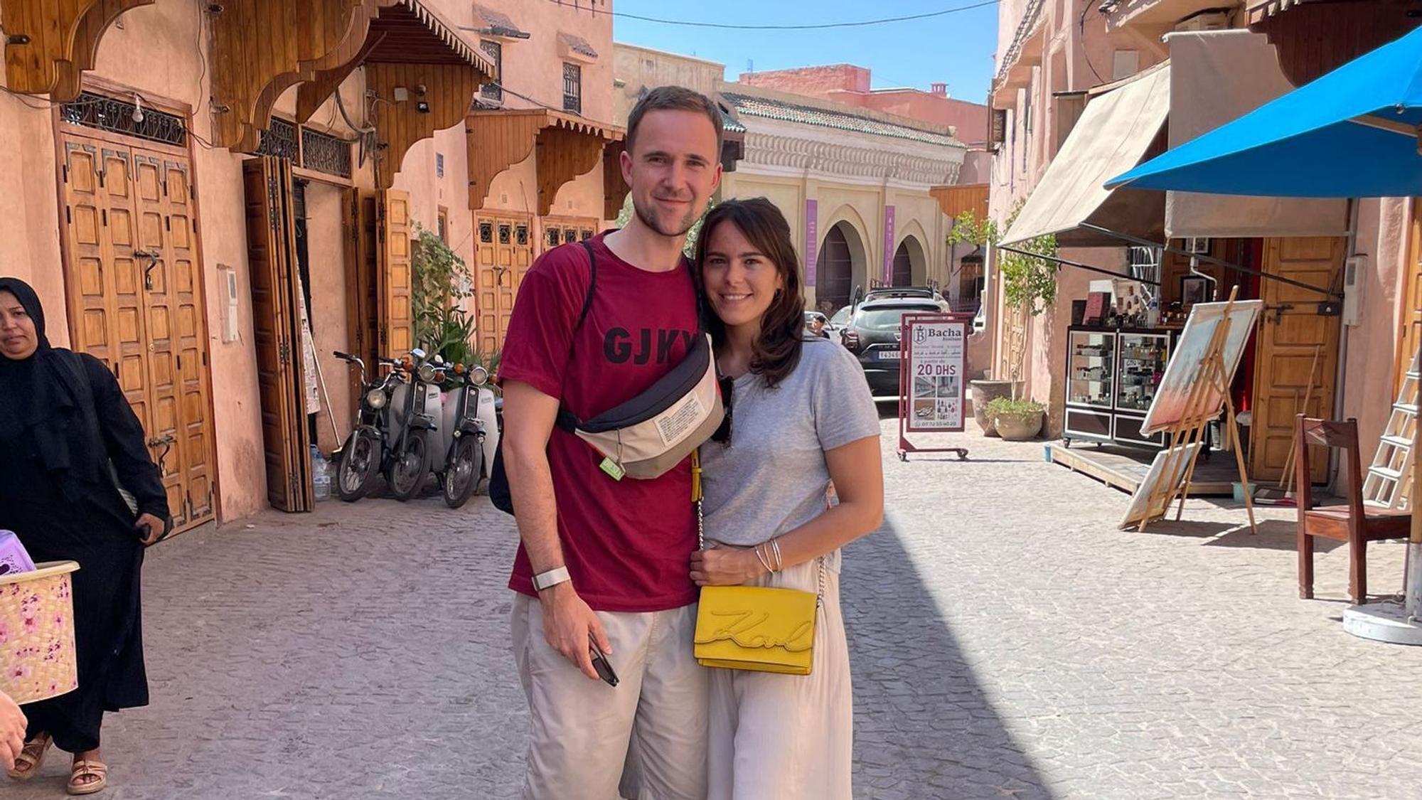 Marco und Hannah Schyns in der Altstadt von Marrakesch