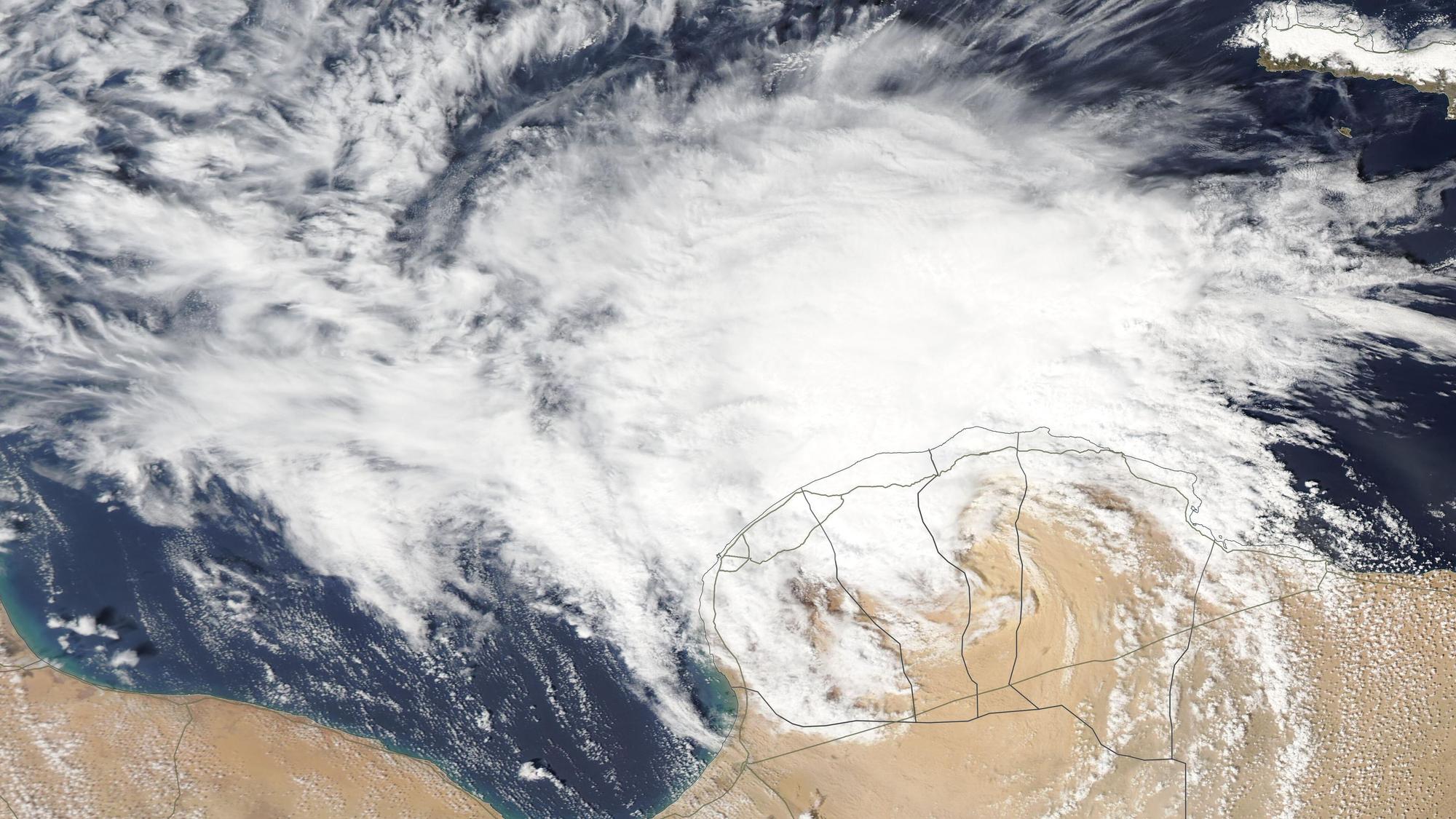 Medicane Daniel, ein Mittelmeer-Hurrikan, ist auf einer Satellitenaufnahme der Nasa über dem Mittelmeer und vor der nordafrikanischen Küste zu sehen.
