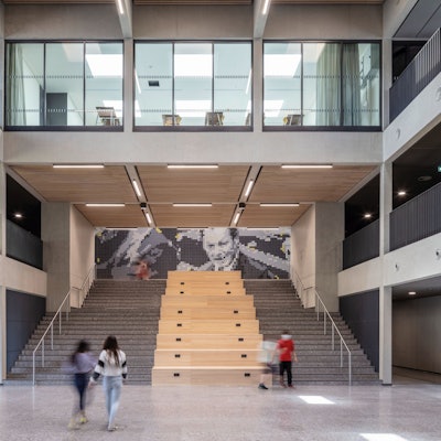 Das Foyer der Willy-Brandt-Gesamtschule