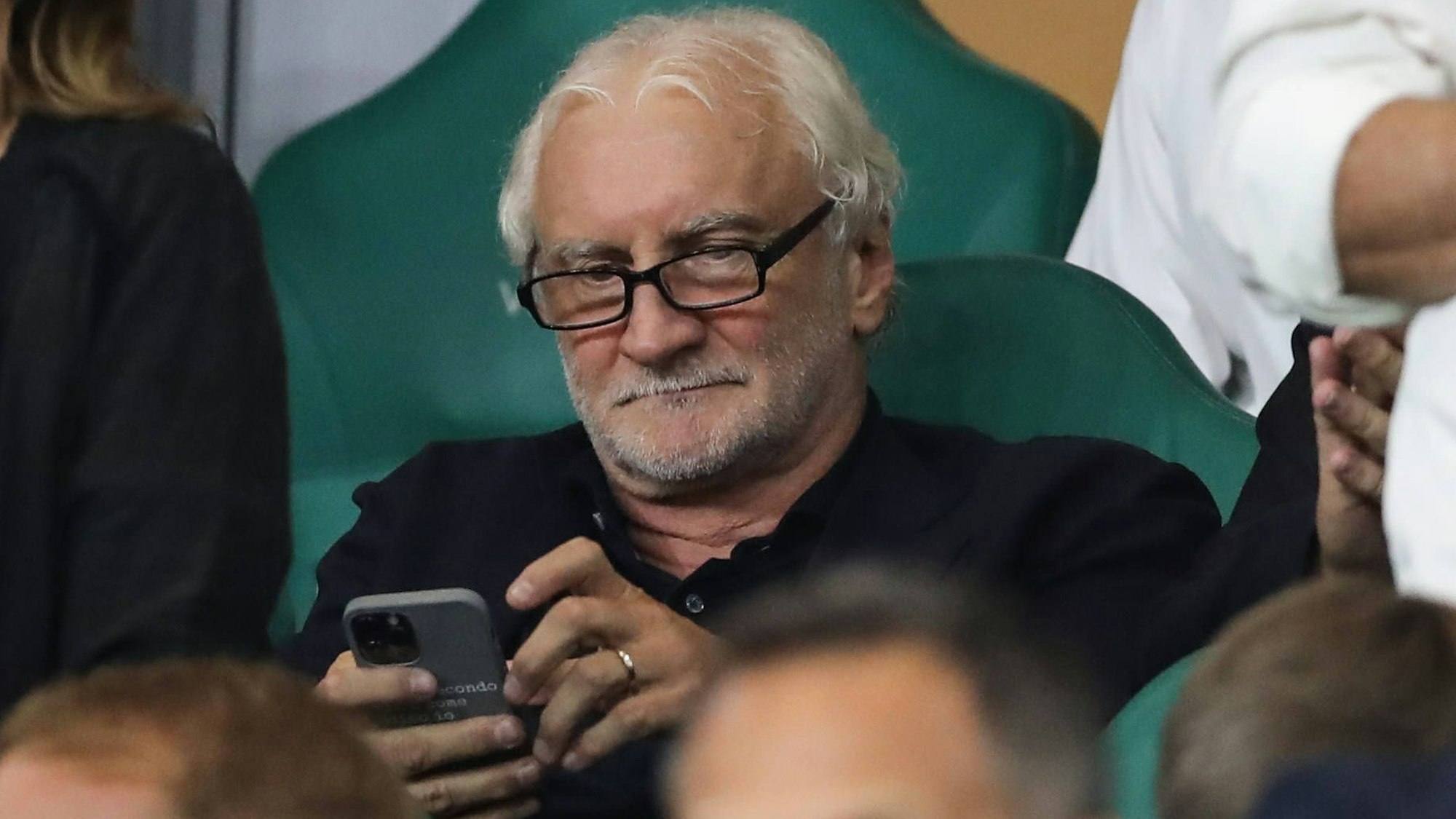 Rudi Völler übernimmt zunächst als Interimsnachfolger für Hansi Flick.