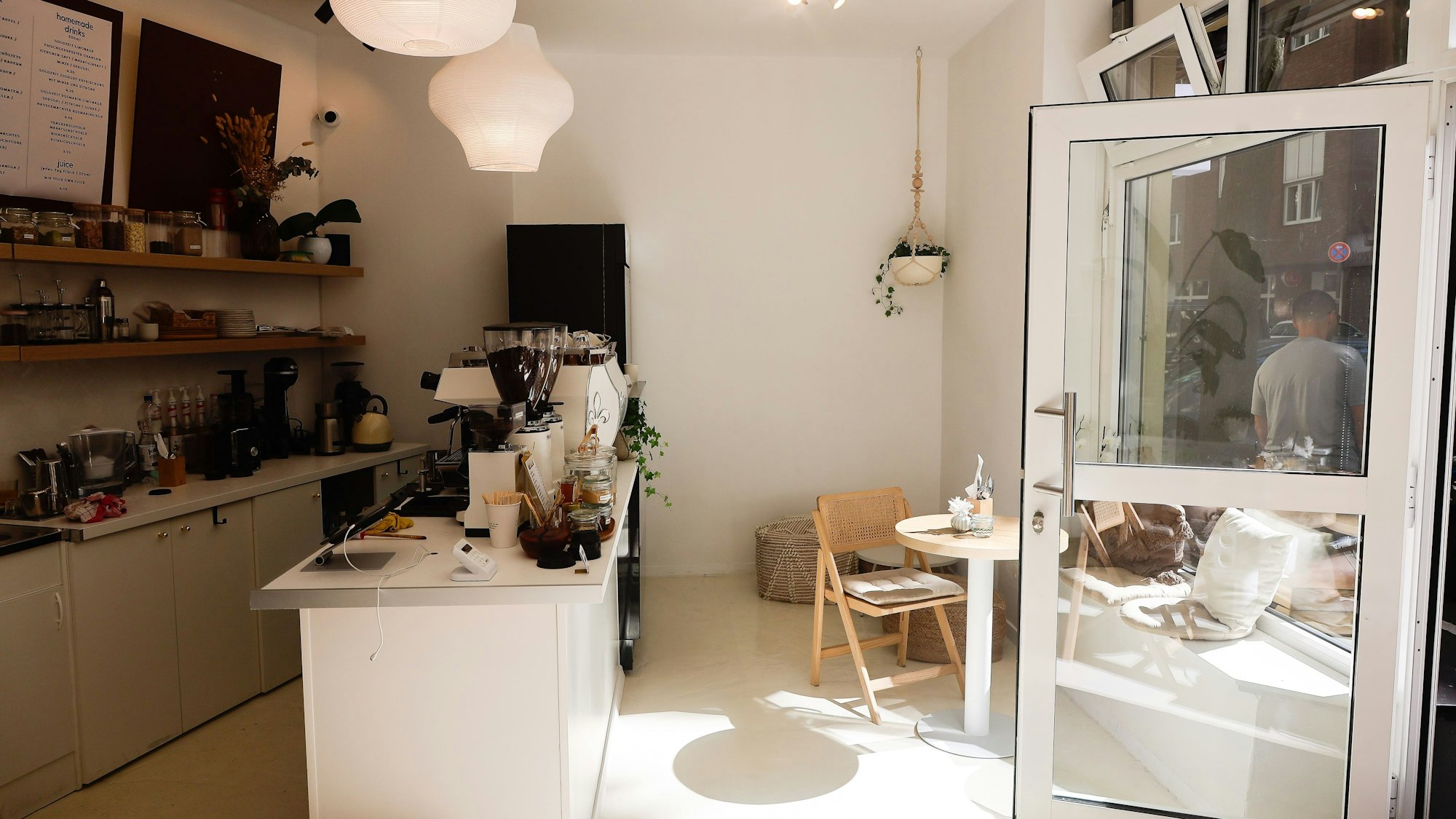 Innenansicht Café Goldzeit