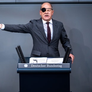 06.09.2023, Berlin: Bundeskanzler Olaf Scholz (SPD), nimmt an der Generaldebatte des Bundestags teil. Die Generalaussprache nimmt bei der Haushaltsdebatte des Bundestags die aktuellen Themen der Politik der Bundesregierung auf.
Bundeskanzler Olaf Scholz forderte in seiner Rede im Bundestag: Der Staat soll vieles schneller erledigen. (zu dpa: «Deutschland soll schneller werden») Foto: Michael Kappeler/dpa - Honorarfrei nur für Bezieher des Dienstes dpa-Nachrichten für Kinder +++ dpa-Nachrichten für Kinder +++